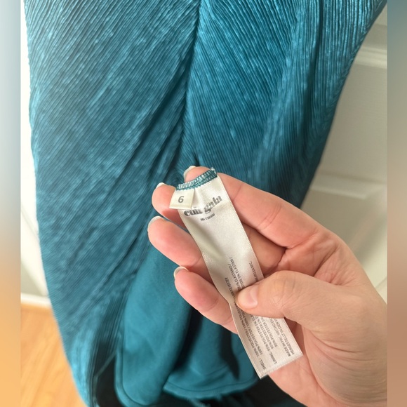 Cult Gaia Milo Plisse Halter Midi Dress in Sea Moss 6 - Picture 11 of 11